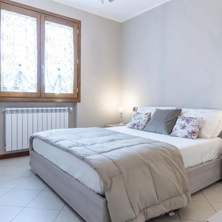 Casa vacanze Italian Experience- Cuore Toscano Ponte di Masino